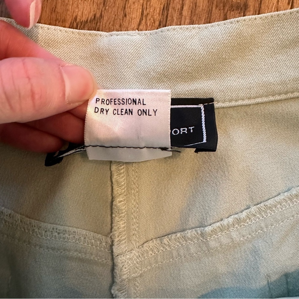 St. John Sport by Marie Gray Pants Light Mint Green Gold Button Size 8 Casual - Picture 10 of 12
